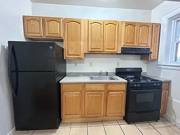 168 S Clinton St, C3 , East Orange, NJ 07018