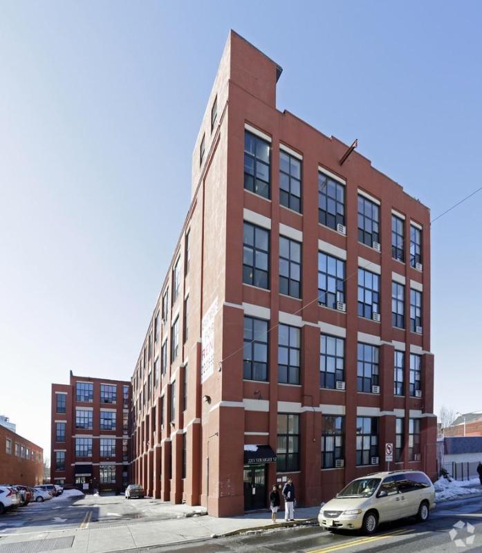 220 STRAIGHT ST, PATERSON