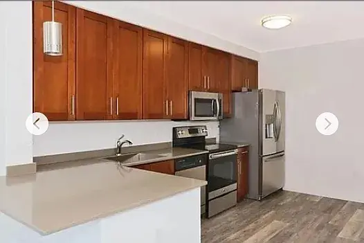 115 37th St, Union City, NJ 11537
