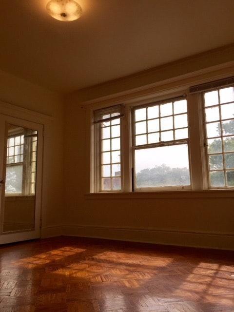 526 Park Ave, 4E, East Orange, NJ 07017