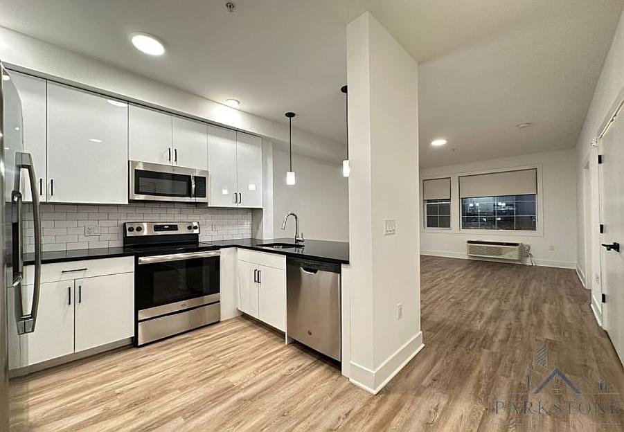 520 CLIFF STREET, 519, FAIRVIEW, NJ 07022