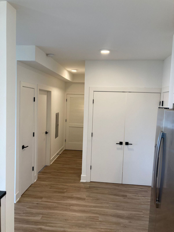 520 CLIFF STREET, 216, FAIRVIEW, NY 07022