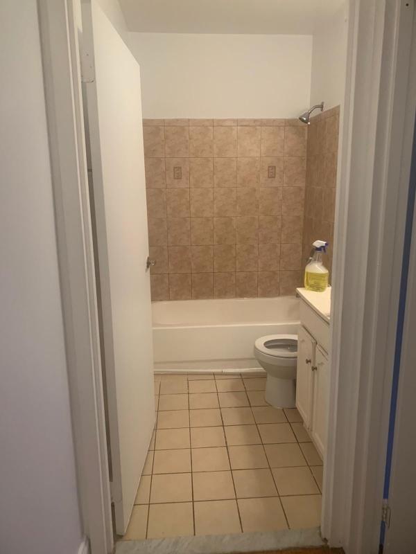 9 HEDDEN TERRACE, UNIT 2C, NEWARK