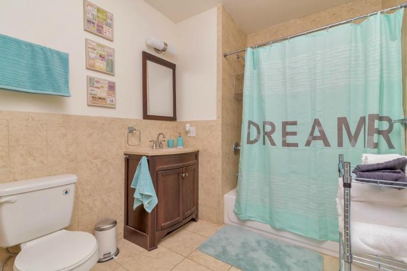 448 Palisade Ave, 105, Cliffside Park, NJ 07010