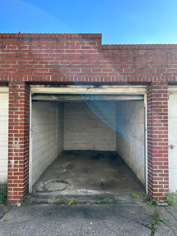 PARKING SPACES / STORAGE 289 GRANT AVENUE , JERSEY CITY, NJ 07305