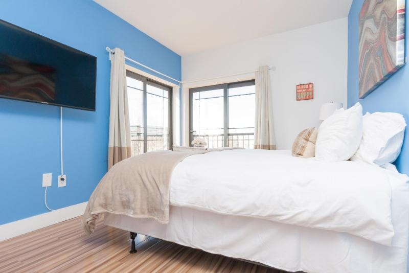4918 Park Ave 405, Weehawken, NJ 07086