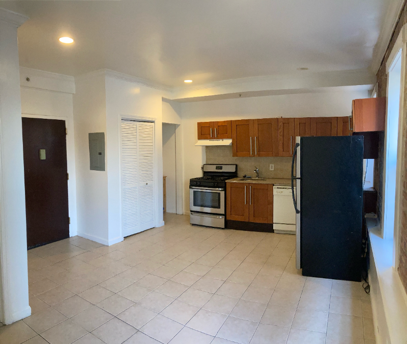 14 Park St, 13, Jersey City, NJ 07304