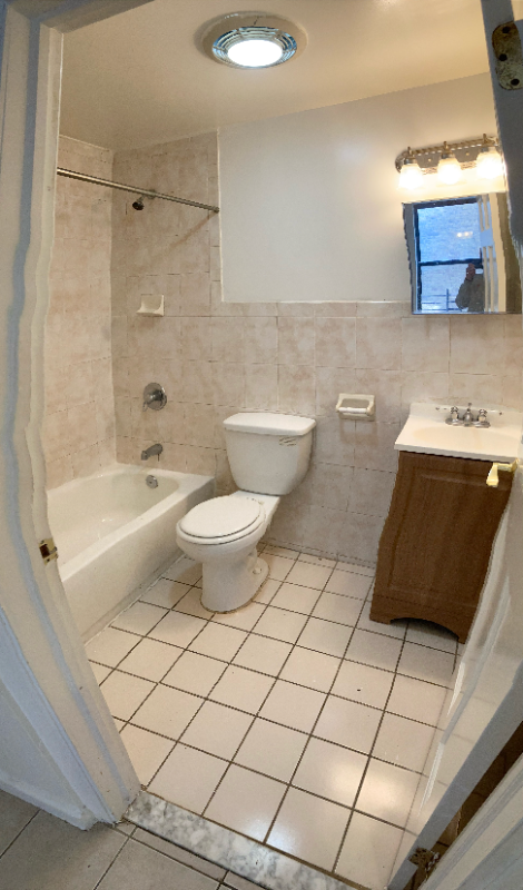 14 Park St, 13, Jersey City, NJ 07304