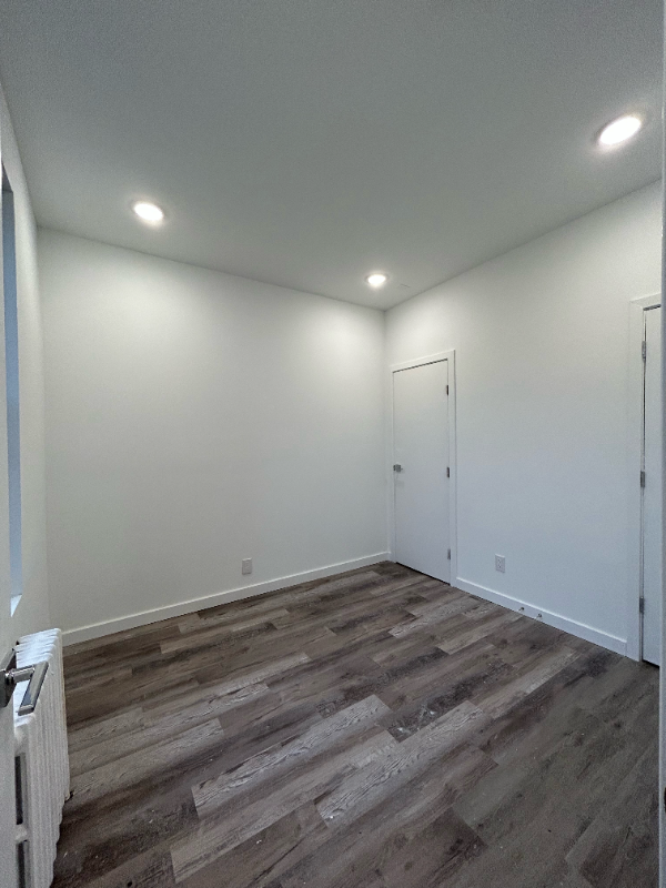 33 35 STORMS AVENUE UNIT 2C JERSEY CITY