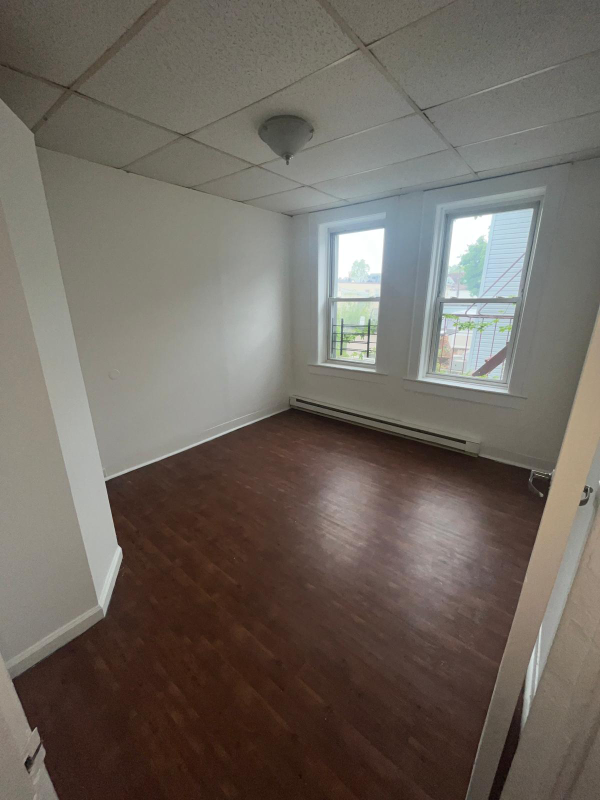 269 280 VERONA AVENUE, V3, Newark, NJ 07104