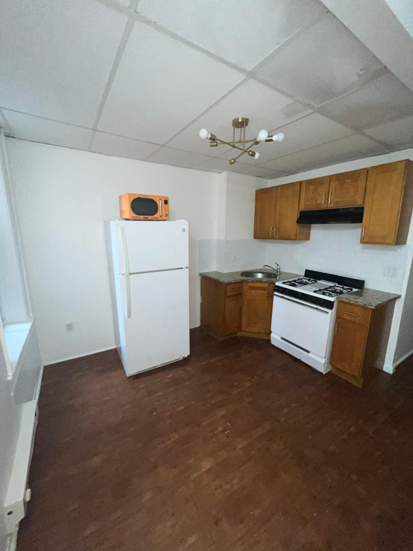 269 280 VERONA AVENUE, V3, Newark, NJ 07104