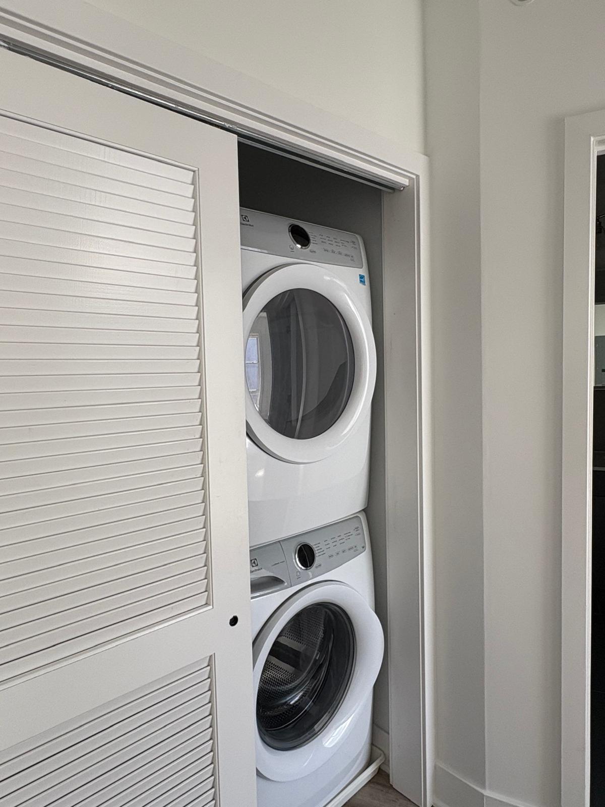 330 CECIL B MOORE AVENUE UNIT 405 PHILADELPHIA