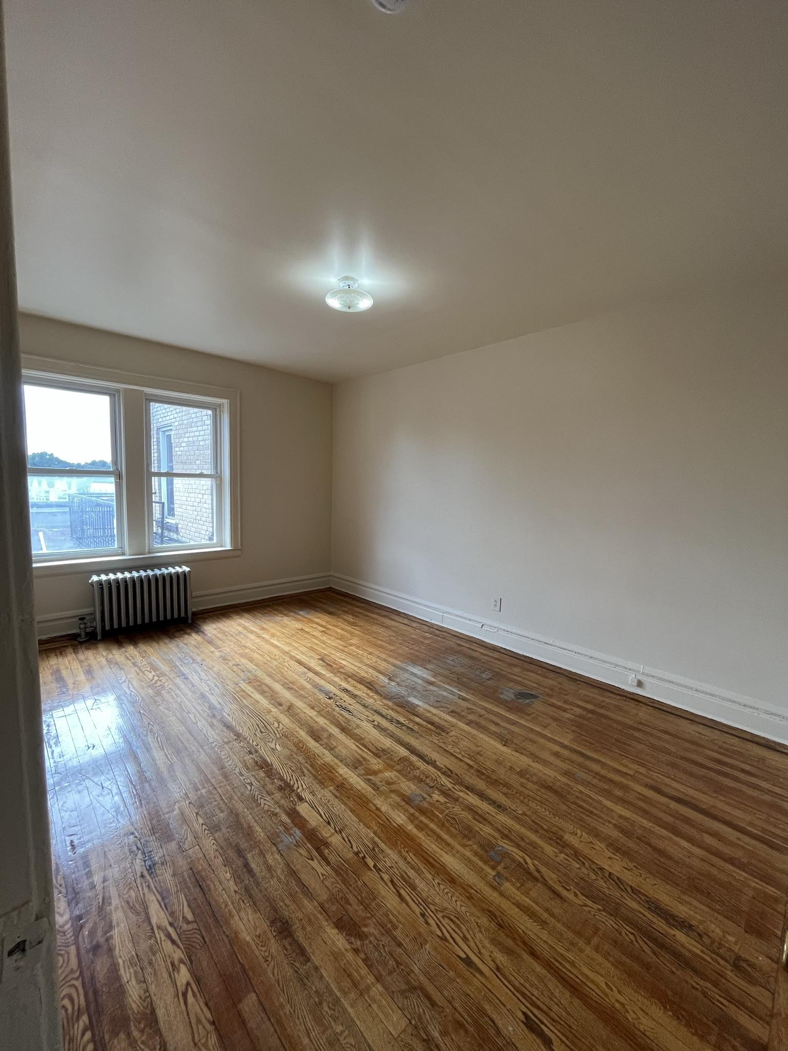 168 S Clinton St, B8, East Orange, NJ 07018