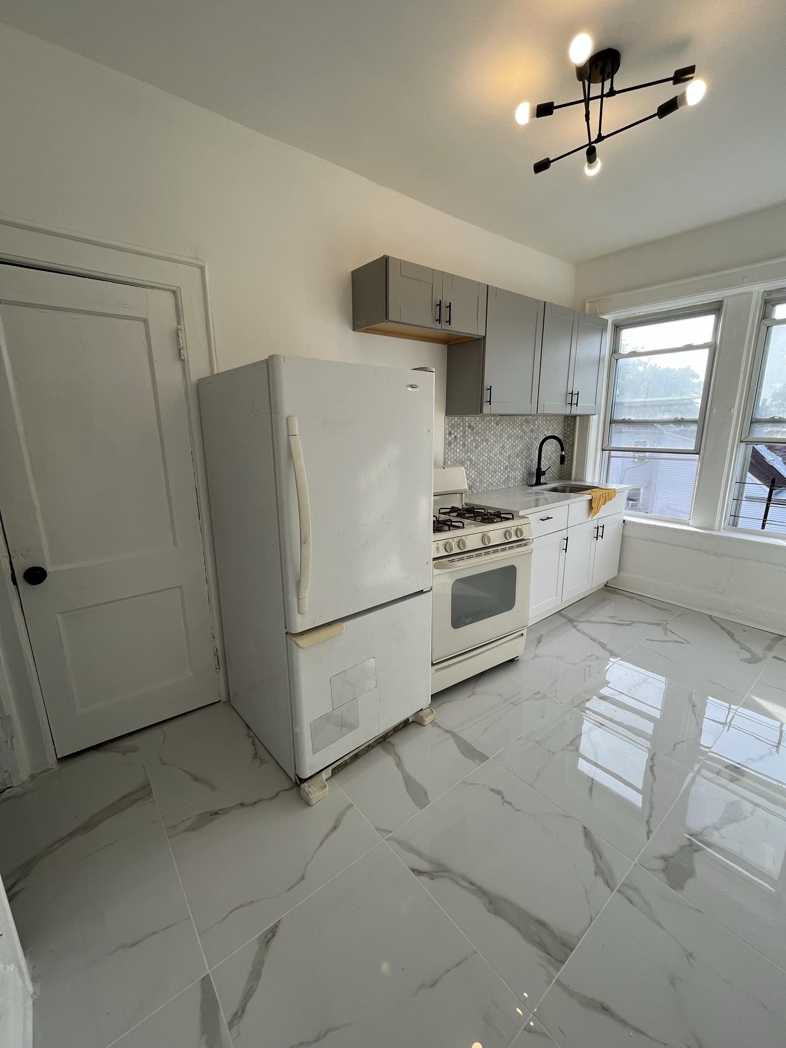 759 Highland Ave UNIT H14