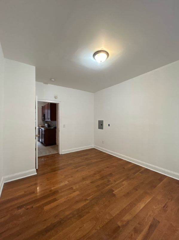 154 Belmont Ave 104, Jersey City, NJ 07304