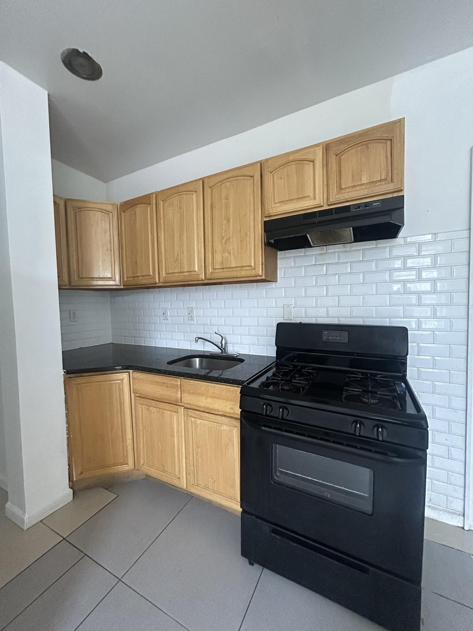 269 VERONA AVE, UNIT 4, NEWARK