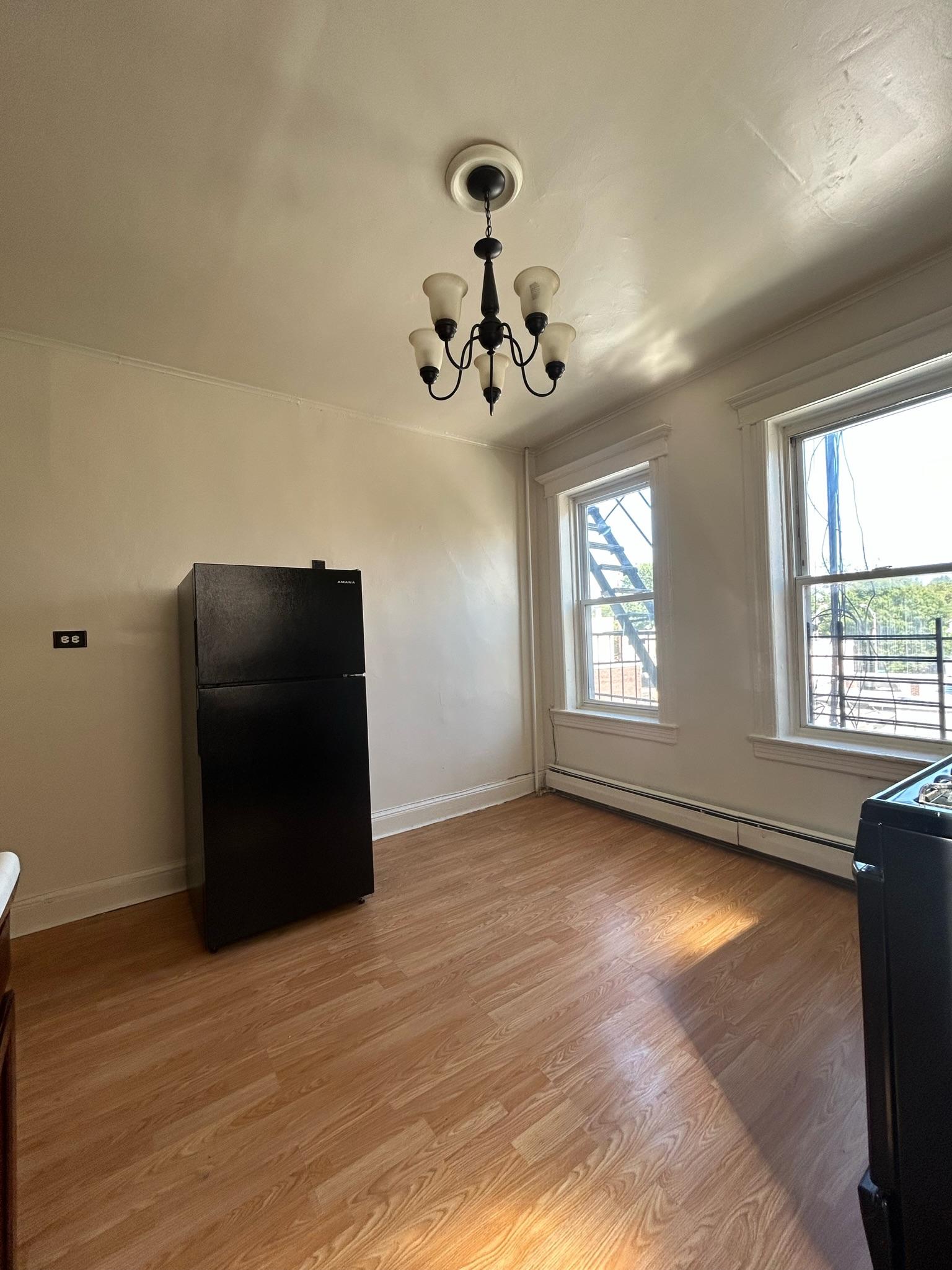 198 DELAWARE AVENUE UNIT 3R , Jersey city, NJ 07306