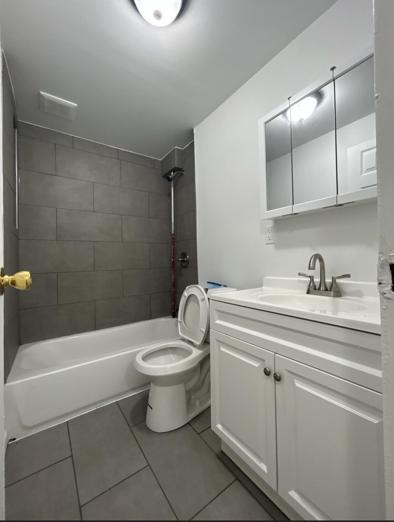 590 Bergen Ave, G2, Jersey City, NJ 07304