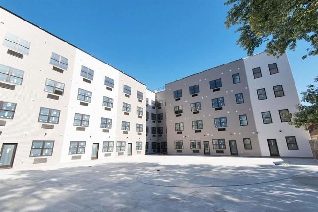429 BERGEN AVE, UNIT 418, JERSEY CITY