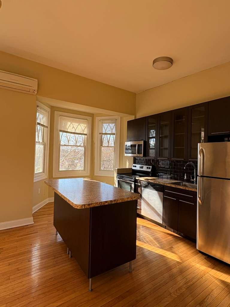 319 W Chelten Ave, 504, Philadelphia, PA 19144