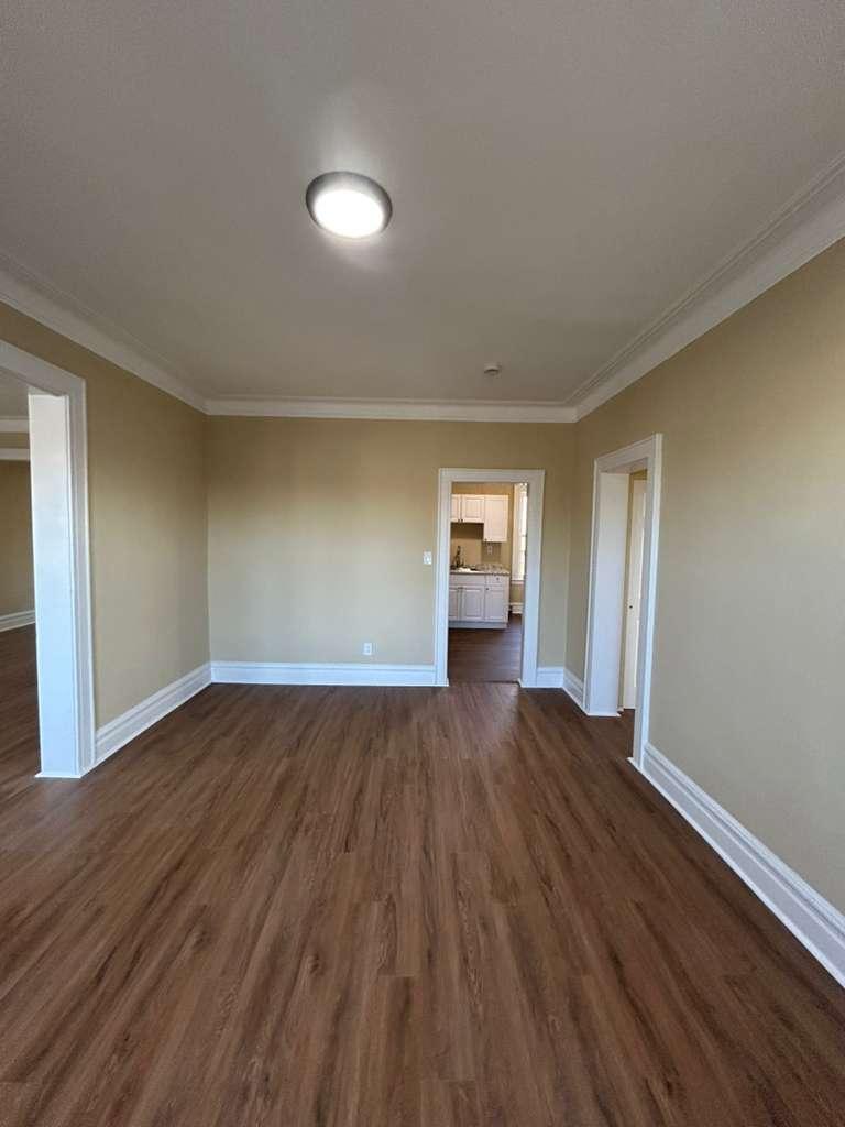 168 S Clinton St, D9, East Orange, NJ 07018