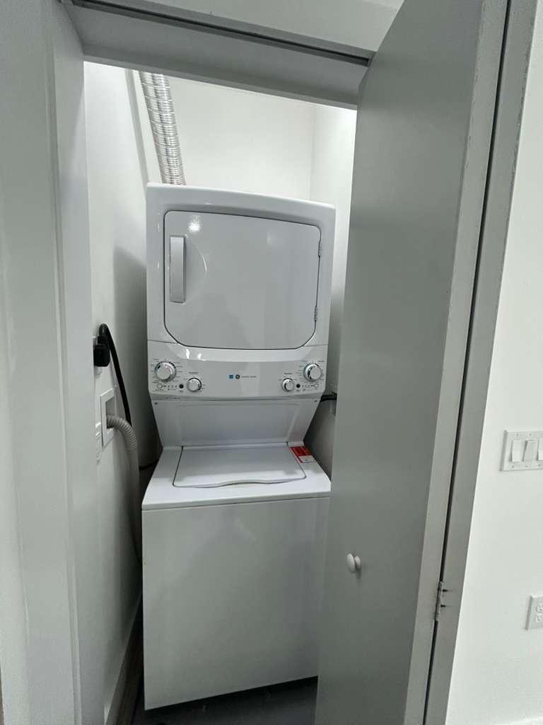 1127-1135 STUYVESANT, 204, IRVINGTON, NJ 07111