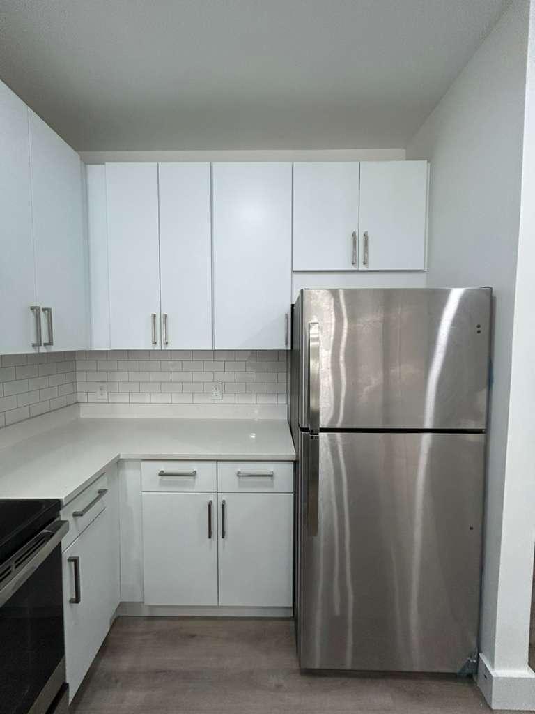 1127-1135 STUYVESANT, 204, IRVINGTON, NJ 07111