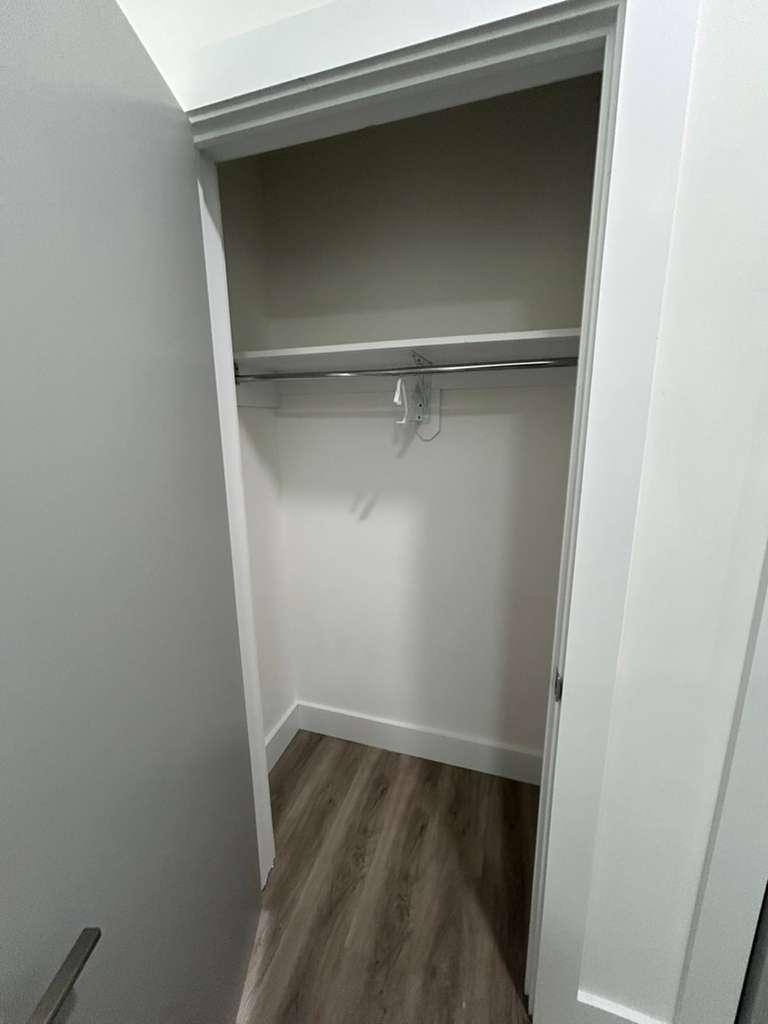 1127-1135 STUYVESANT, 306, IRVINGTON, NJ 07111