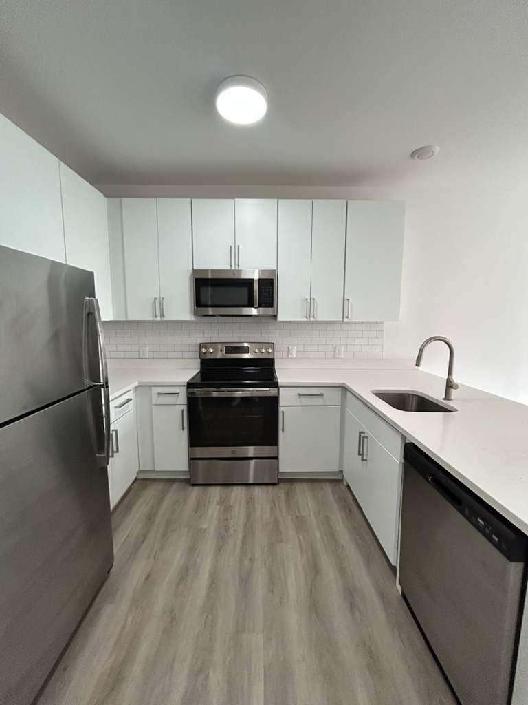 1127-1135 STUYVESANT, 306, IRVINGTON, NJ 07111