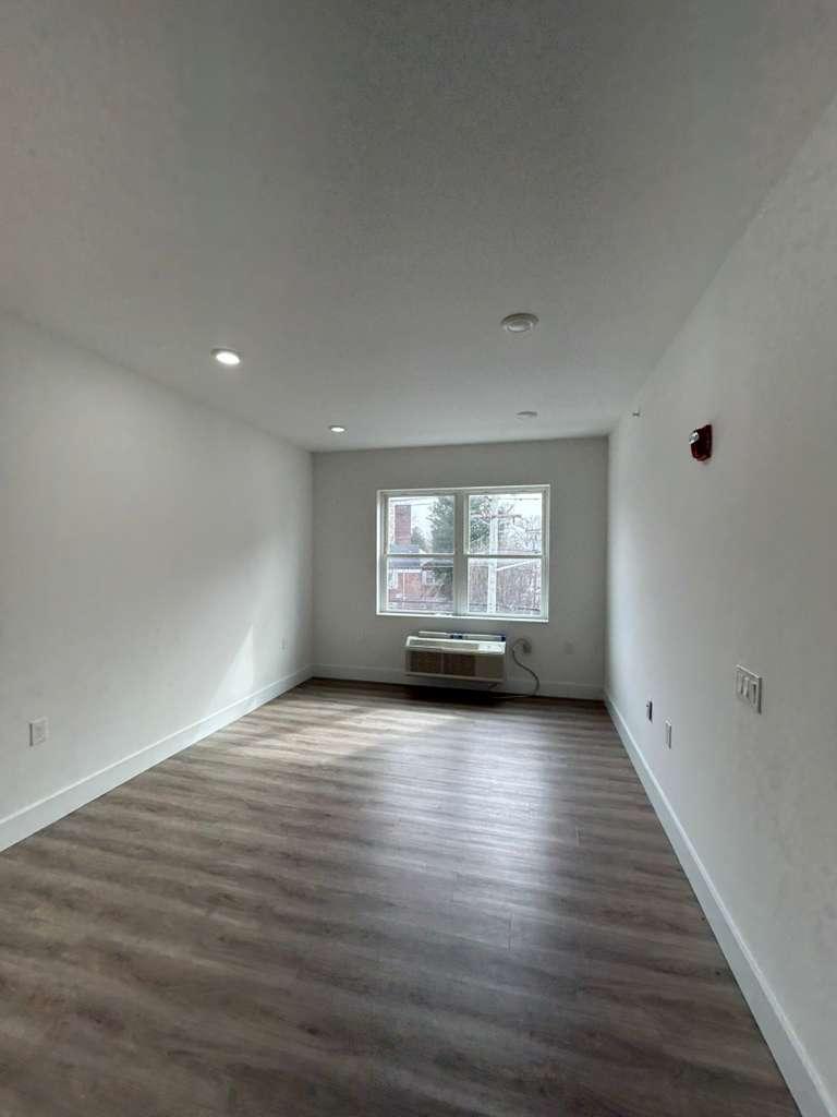 1127-1135 STUYVESANT, 306, IRVINGTON, NJ 07111