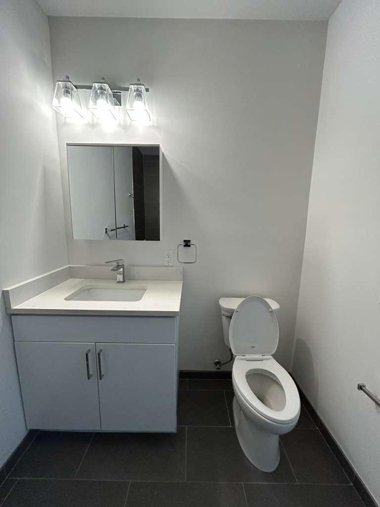 1127-1135 STUYVESANT, 306, IRVINGTON, NJ 07111