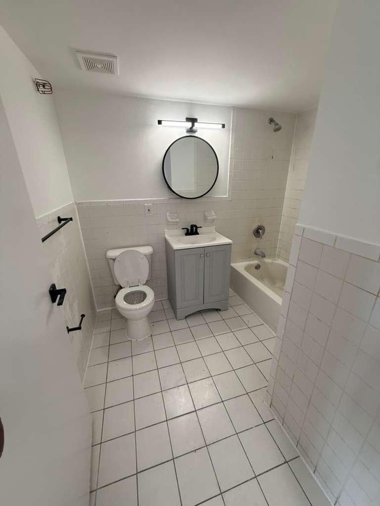 220 Straight St, 108 Paterson, NJ 07501