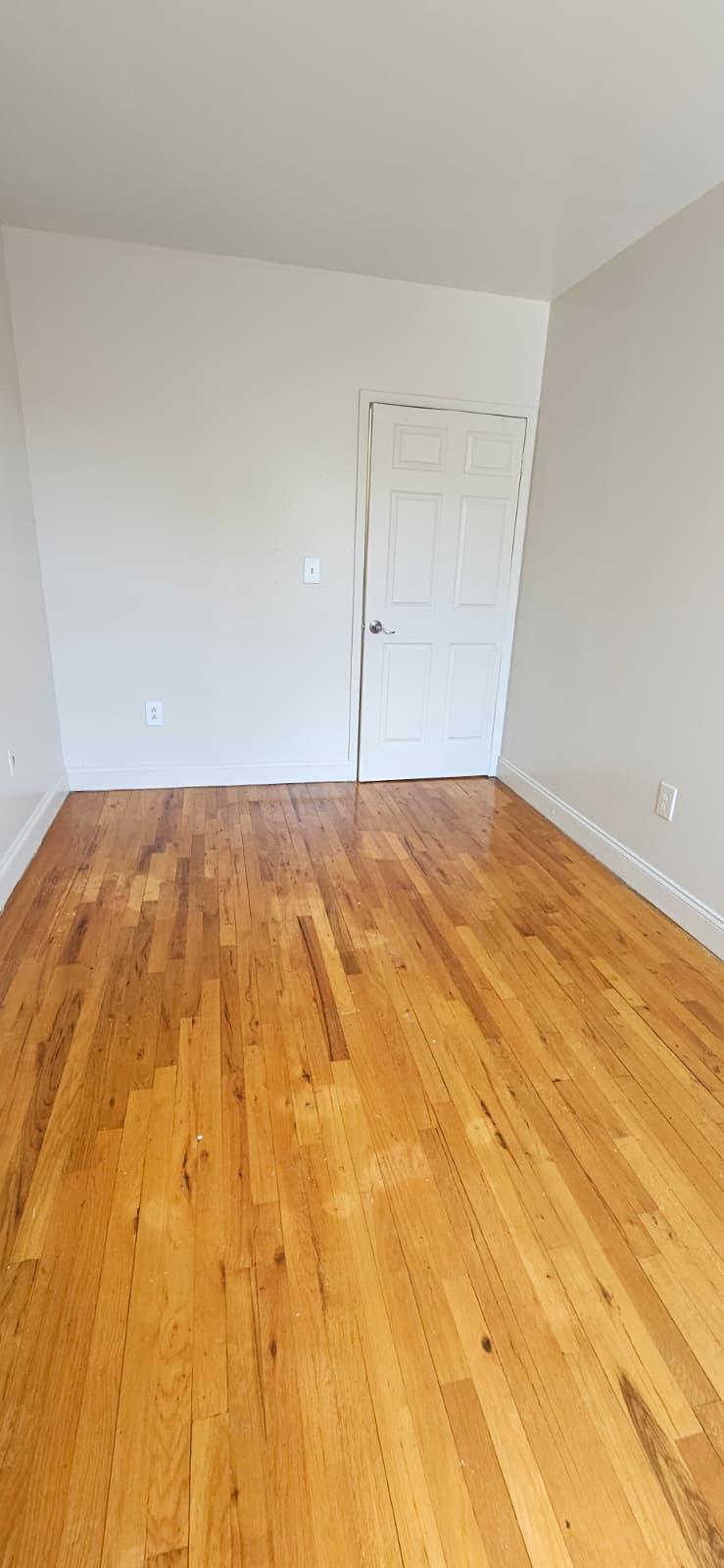 10 Osborne Ter # 4C Newark, NJ 07108