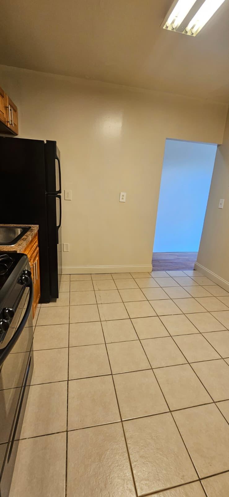 10 Osborne Ter # 4C Newark, NJ 07108