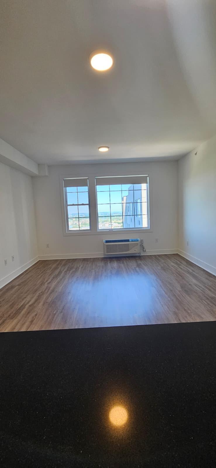 520 CLIFF STREET, 423 FAIRVIEW, NJ 07022