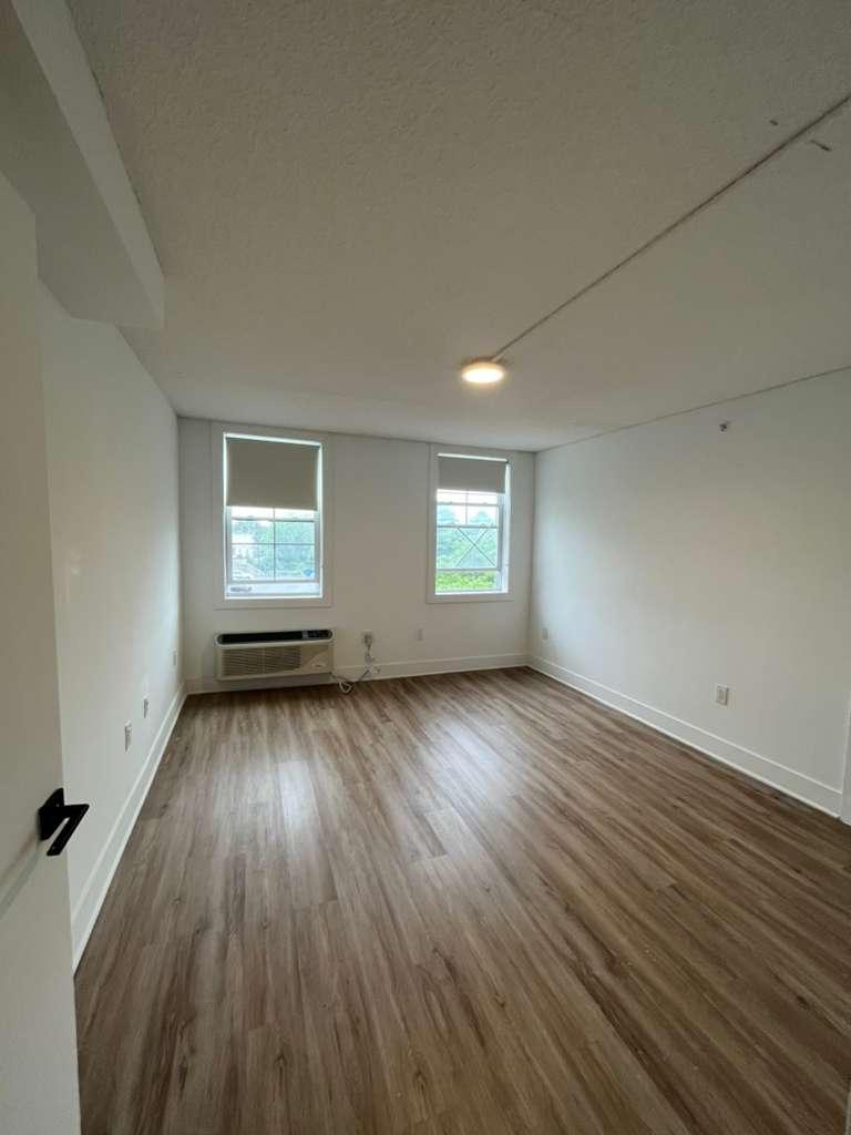 520 CLIFF STREET UNIT 101 FAIRVIEW NJ 07022