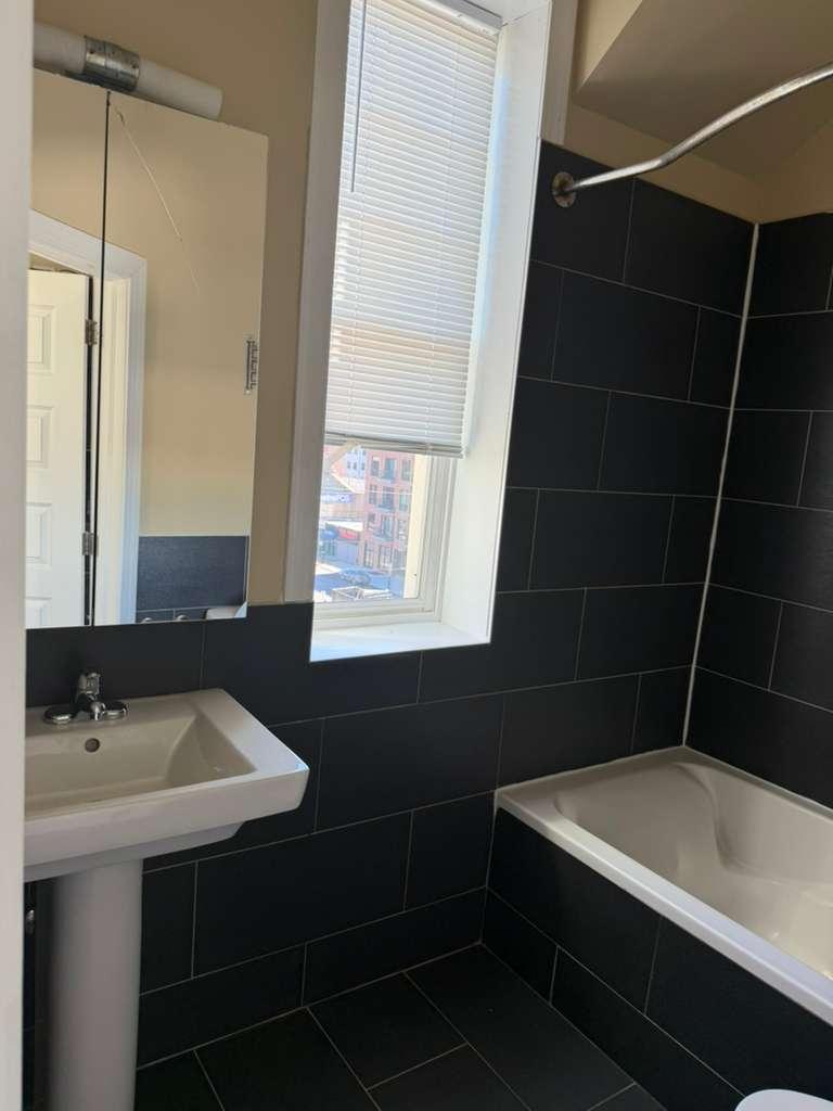319 W Chelten Ave 507, Philadelphia, PA 19144