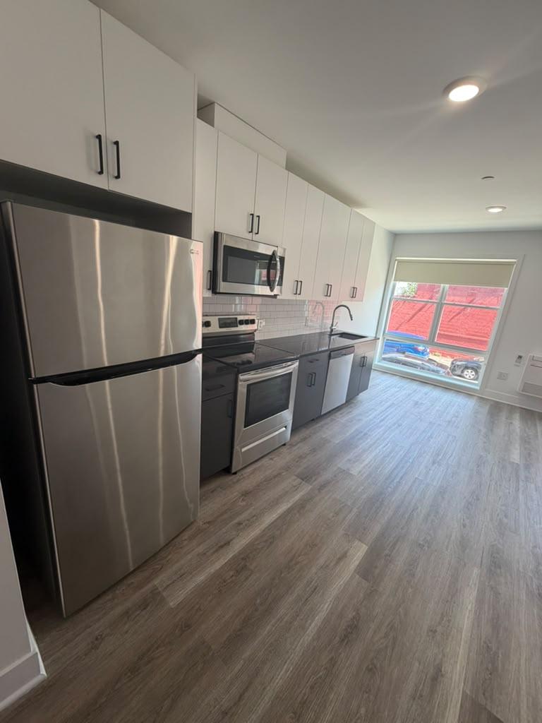 330 Cecil B Moore Ave, 209, Philadelphia, PA 19122